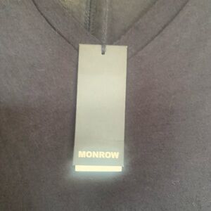 Monrow extra small, black, comfortable Beautiful very soft,